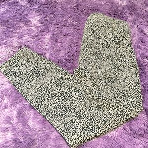 Spanx Legging in Leopard Print Large